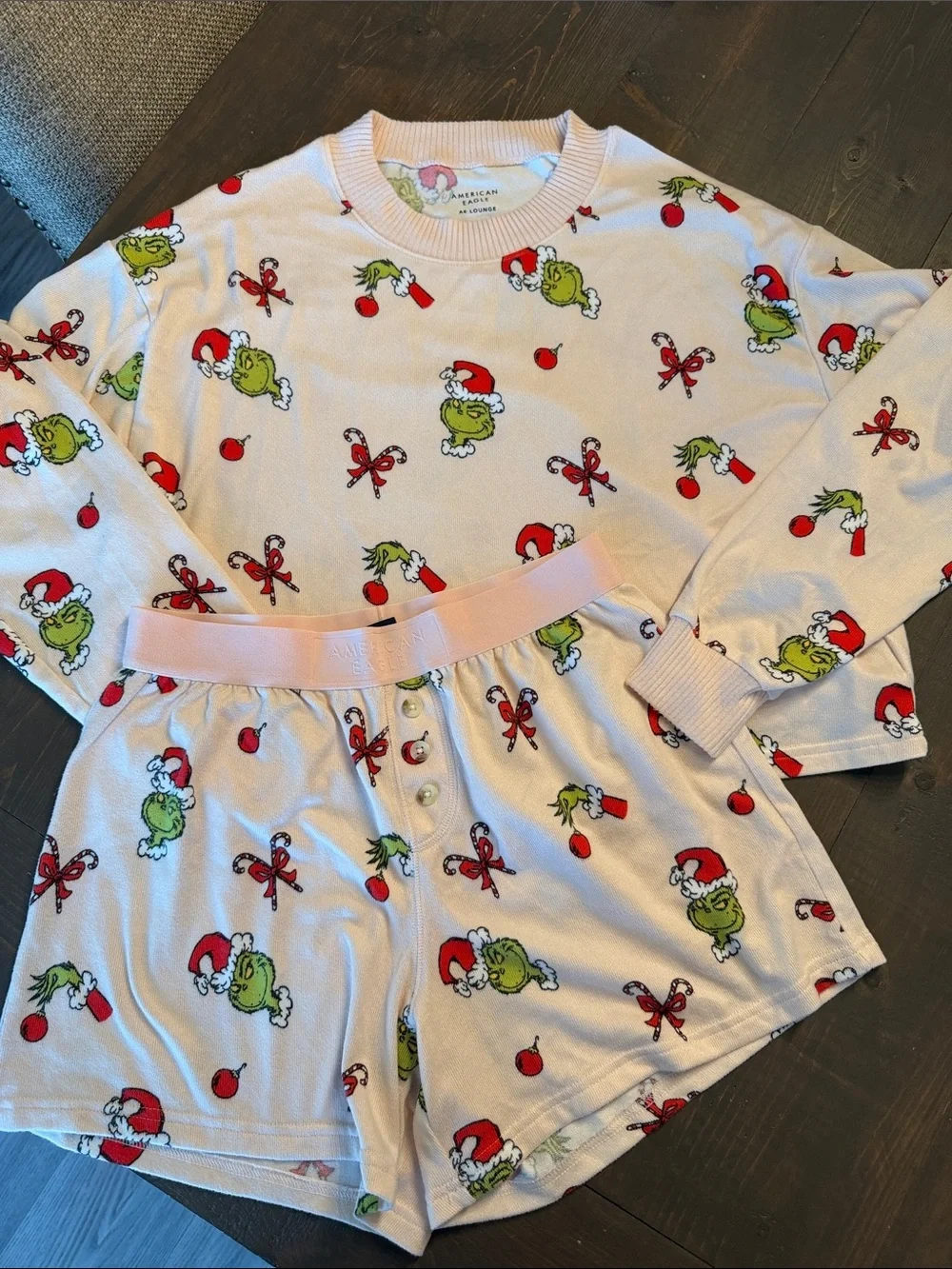 Grinchy American Eagle Pajamas Candy Cane Plush PJ Set Super Soft Like New XS - Picture 3 of 5